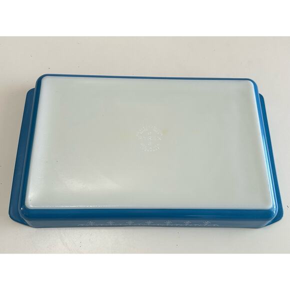 Vintage Blue Pyrex Snowflake Garlnd 933 Lasagna rectangle dish - Picture 7 of 11